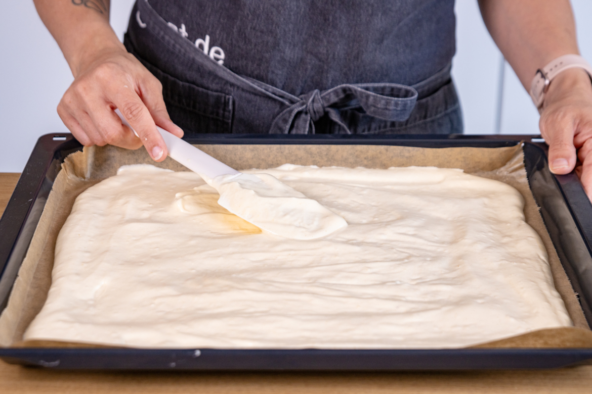 Biskuitrolle mit Himbeeren | Rezept