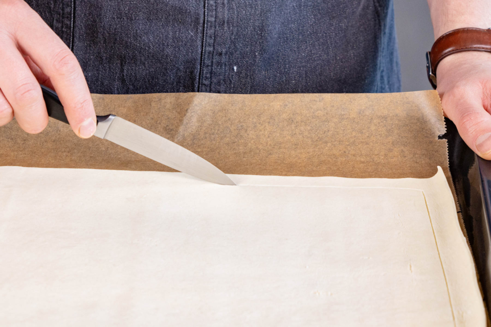 Flammkuchen mit Blätterteig | Rezept