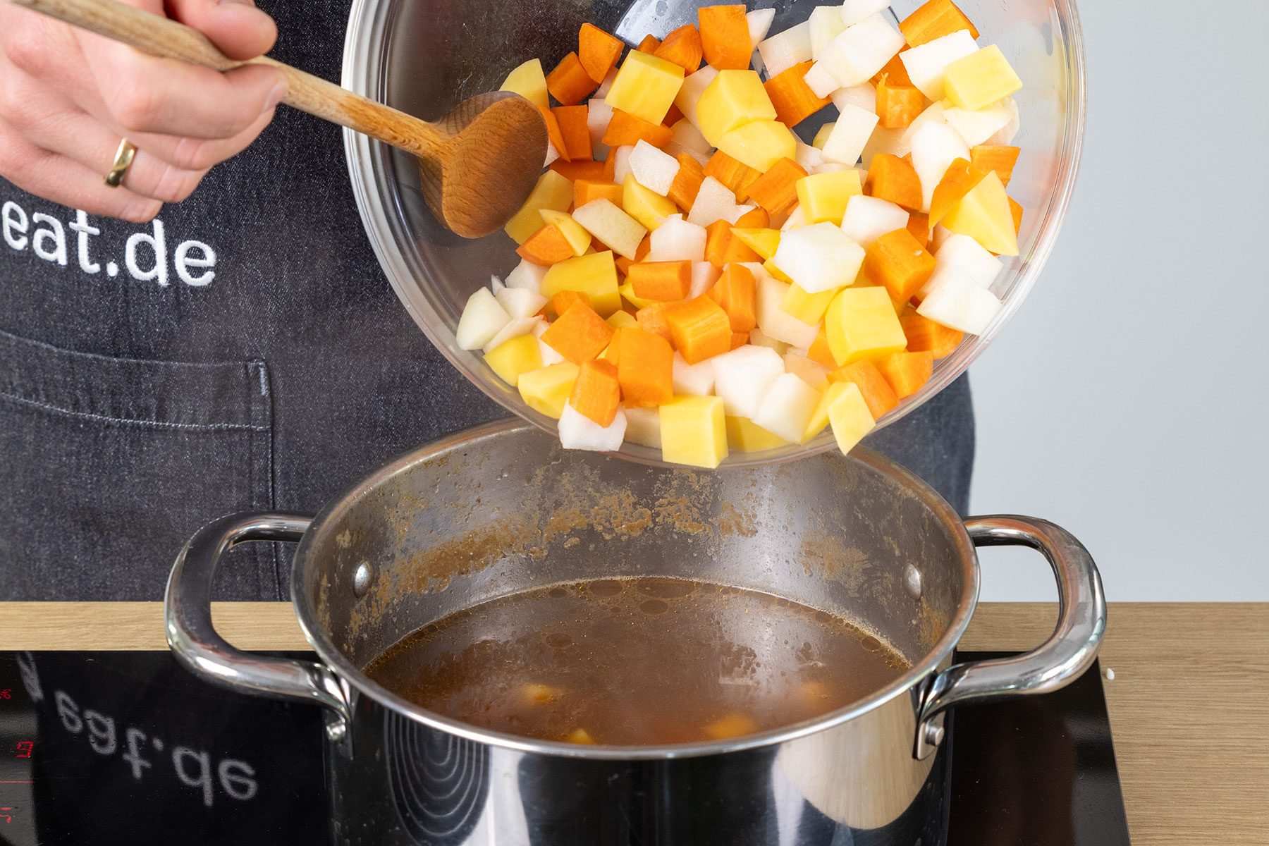 Kohlrabi-Eintopf mit Rindfleisch | Rezept