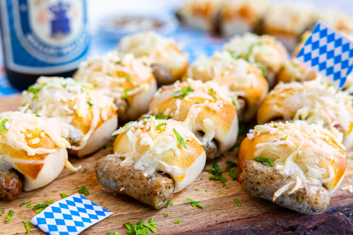 Perfekt zum Oktoberfest: Laugen-Wurst-Spieße