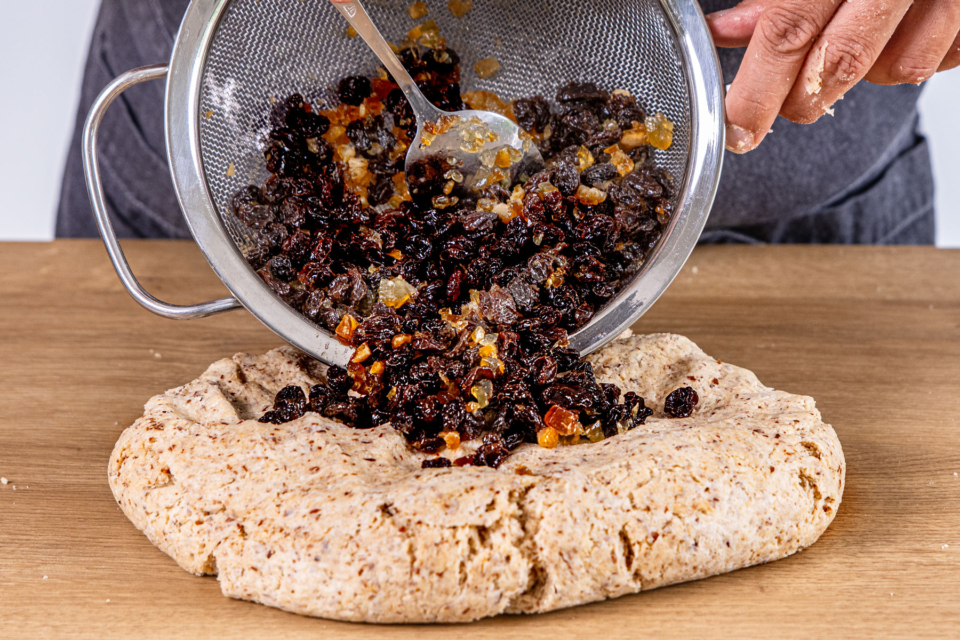 Marzipan-Quark-Stollen