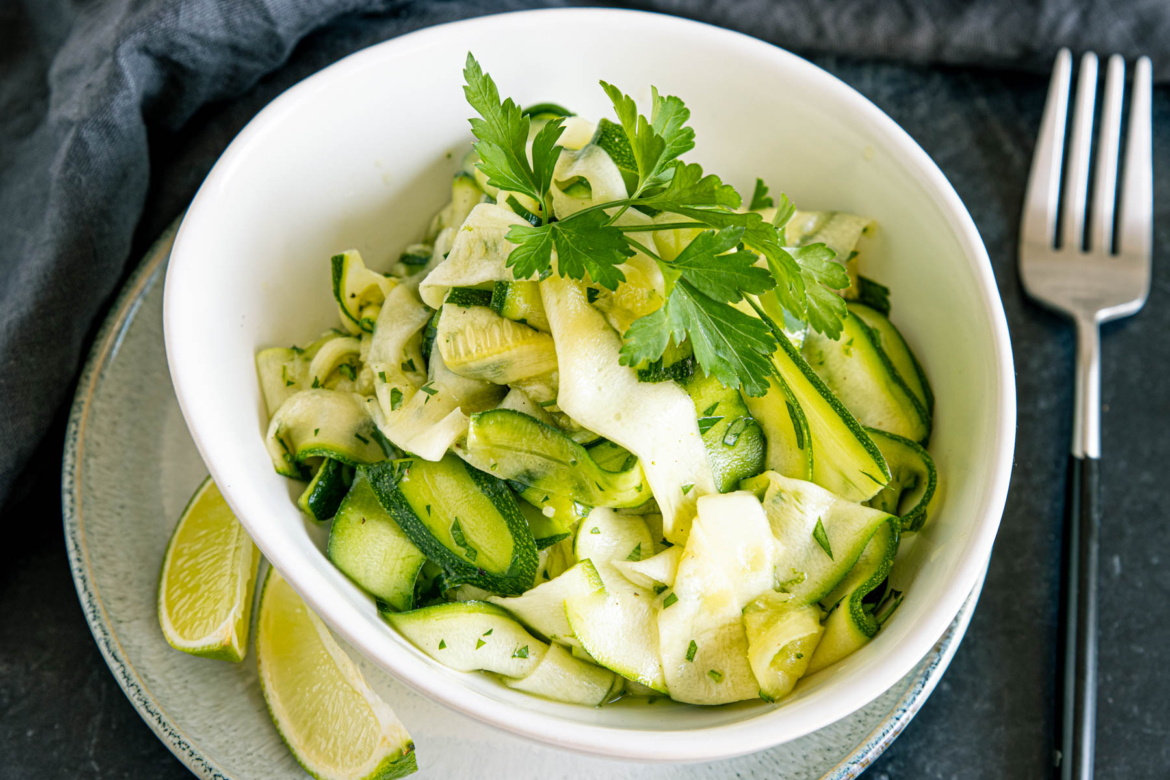 Roher Zucchinisalat | Rezept