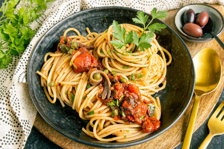 italienische Spaghetti alla putanesca