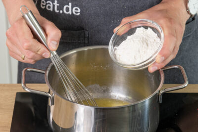Mehlschwitze herstellen
