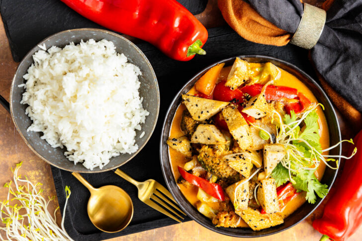 Veganes Thai-Curry mit Reis