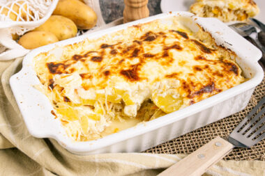 Vegetarischer Sauerkrautauflauf mit Kartoffeln