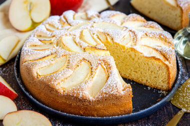 Apfelkuchen mit Öl Titelbild