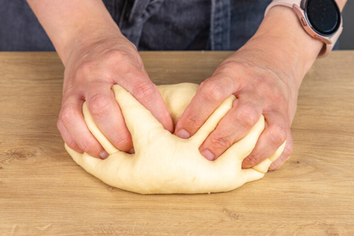Strudelteig kneten