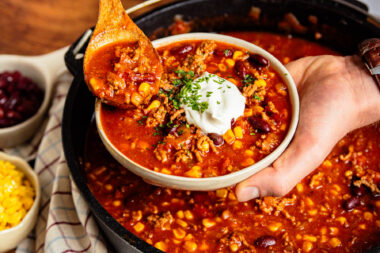 Chili con Carne aus dem Dutch Oven