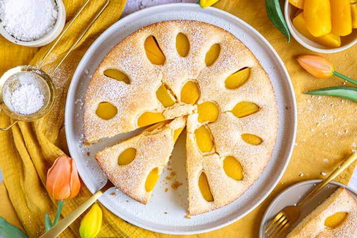 Einfacher Pfirsichkuchen