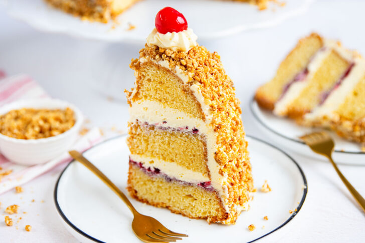 Original Frankfurter Kranz nach Omas Rezept angeschnitten