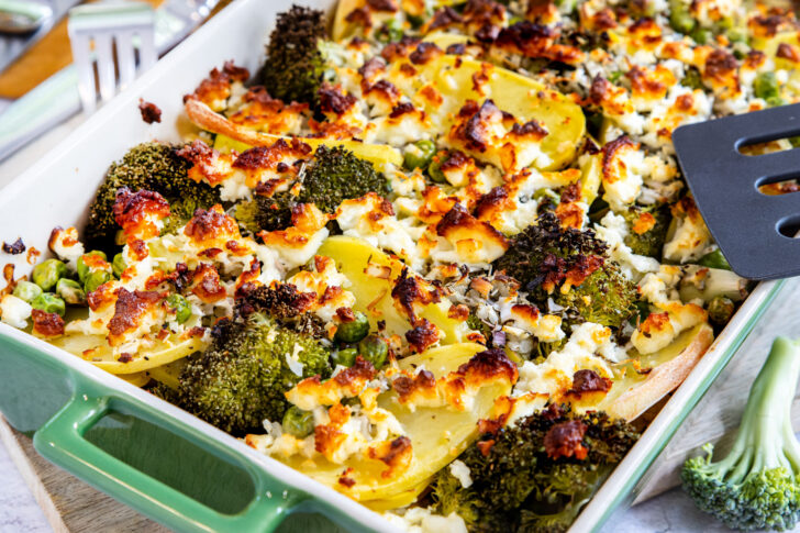 Gemüseauflauf mit Kartoffeln und Feta