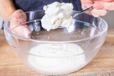 Quark und Frischkäse verrühren
