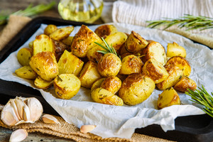 Rosmarinkartoffeln aus dem Ofen