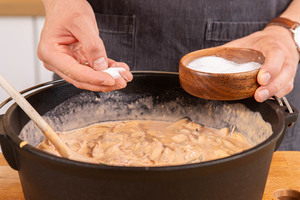 Rouladentopf salzen