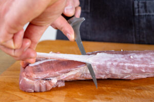 Schweinefilet parieren