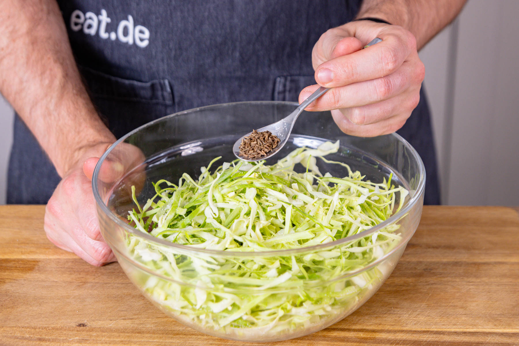 Bayrischer Krautsalat | Rezept Bayrischer Krautsalat | Rezept