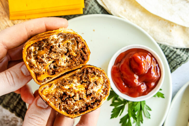 Lasagne-Burrito mit Cheddar