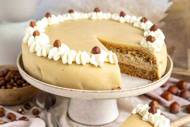 Marzipan-Nuss-Torte