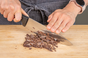 Schokolade klein hacken