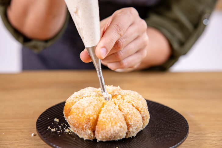 Pumpkin Spice Donut füllen