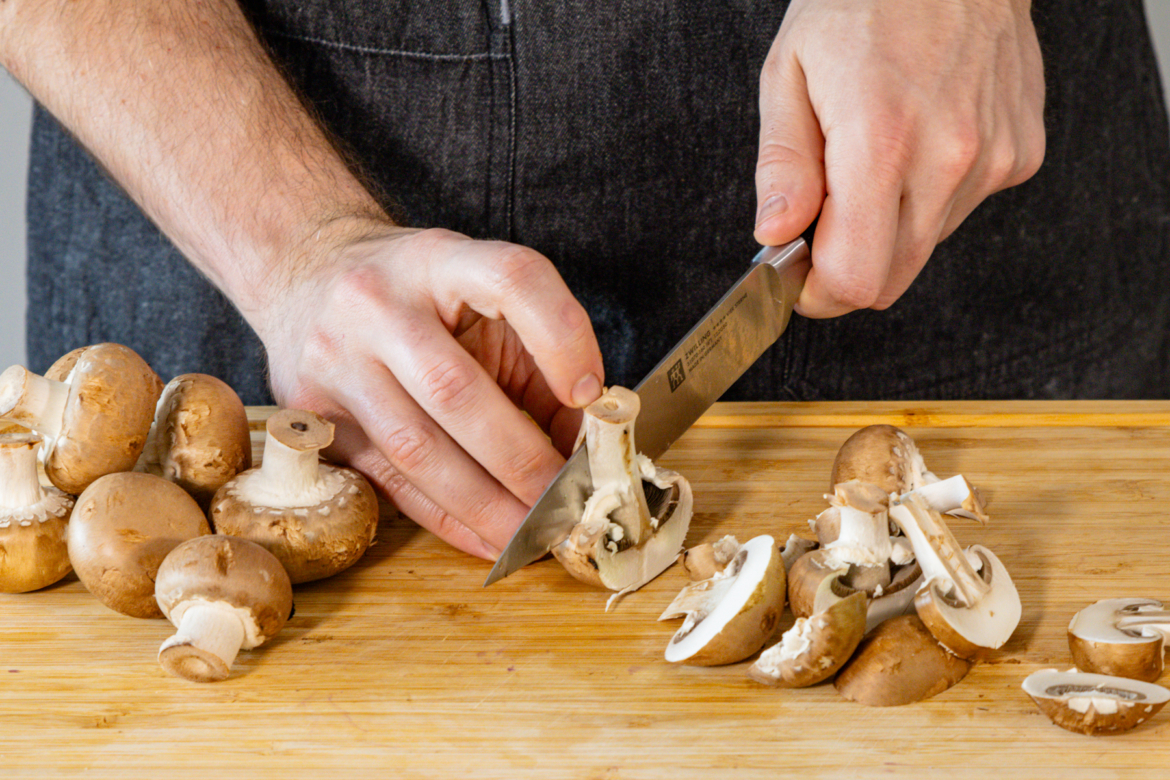 Rehkeule mit Knochen schmoren