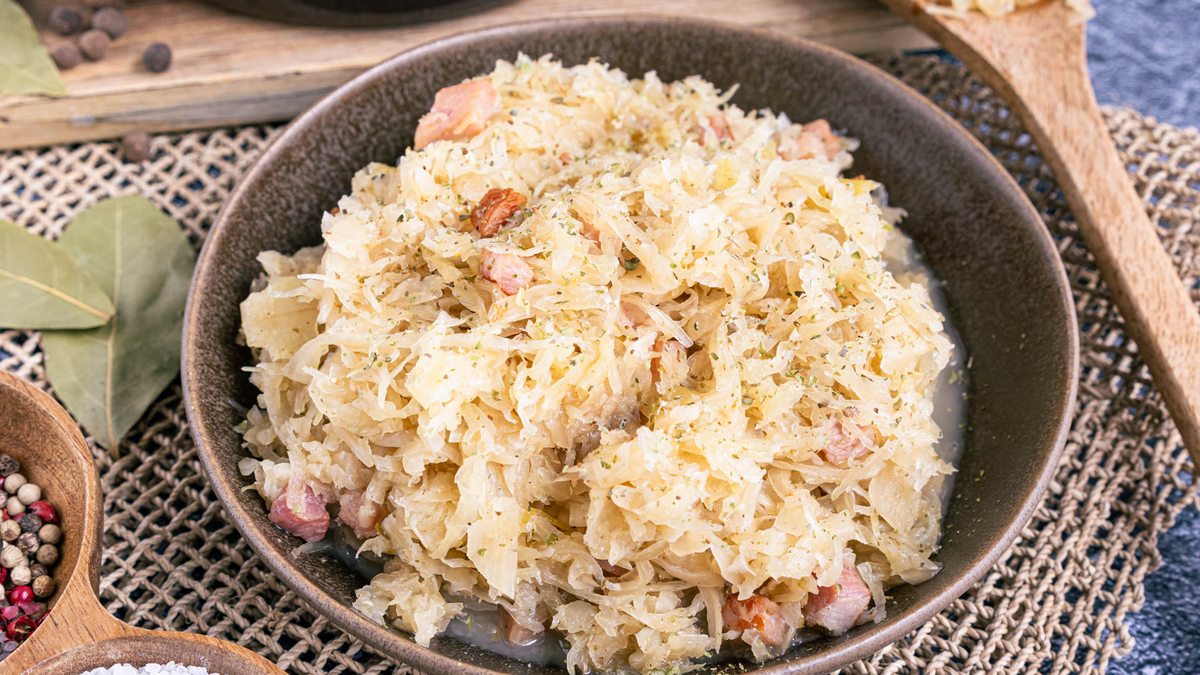 Sauerkraut klassisch zubereiten | Rezept
