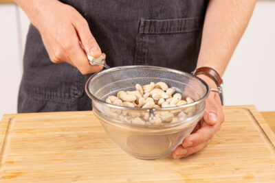 Cashews abtropfen