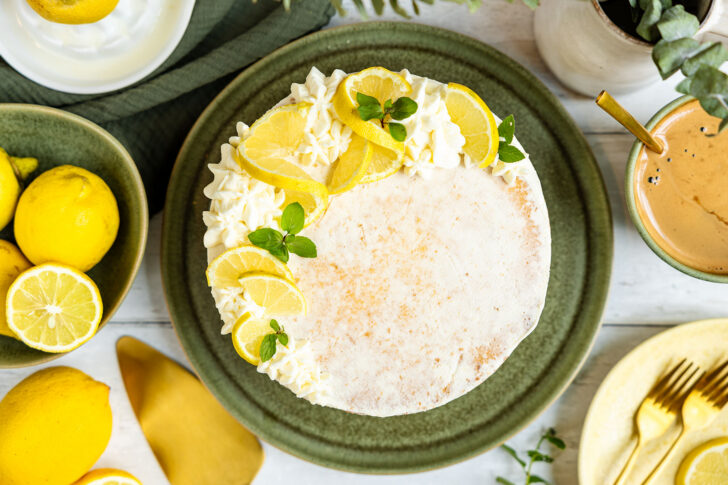 Zitronen-Mascarpone-Torte