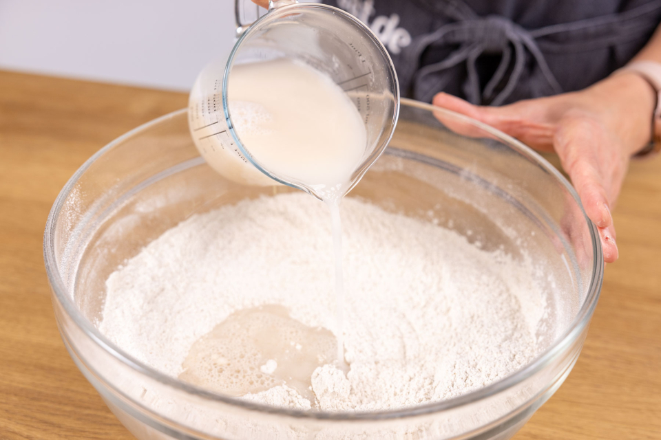 Zwiebelbrot mit Röstzwiebeln | Rezept