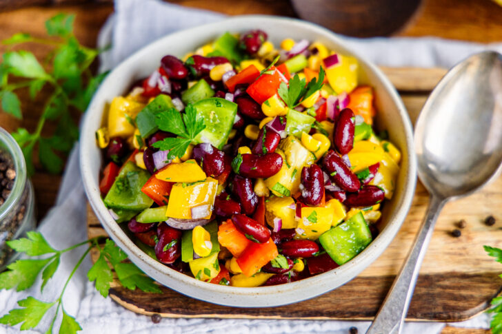 Bohnen-Mais-Salat mit Kidneybohnen