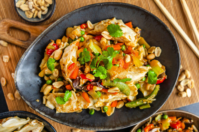 Gyoza-Salat mit Asiagemüse