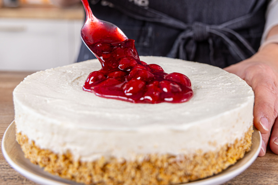 Kuchen ohne Backen mit Keksboden: schnell & einfach Kuchen ohne Backen mit Keksboden: schnell & einfach