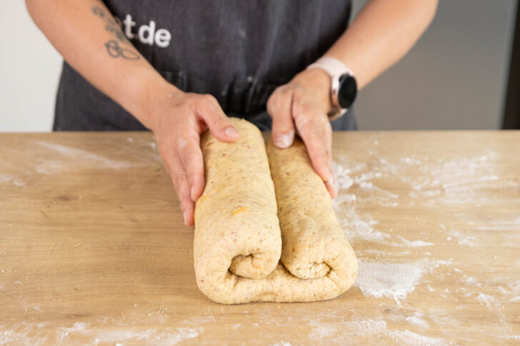 Marzipanstollen formen