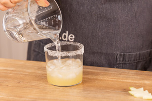 Alles mit Tonic auffüllen