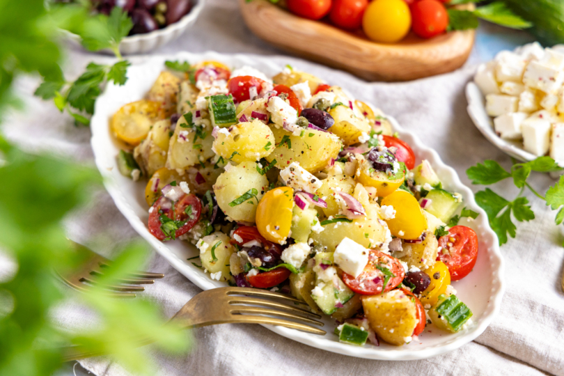 Griechischer Kartoffelsalat mit Feta