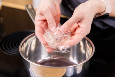 Gelatine auflösen