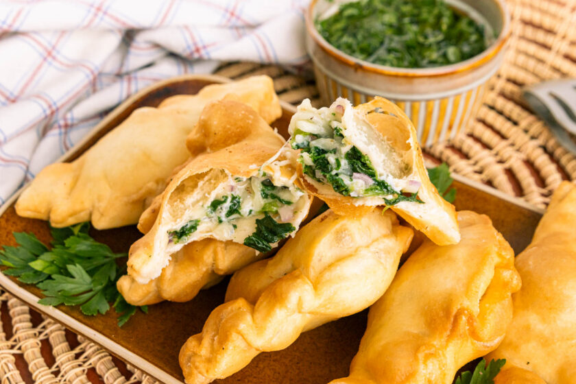 Panzerotti mit Spinat