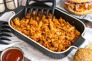 Pulled Chicken aus dem Backofen: einfach & saftig