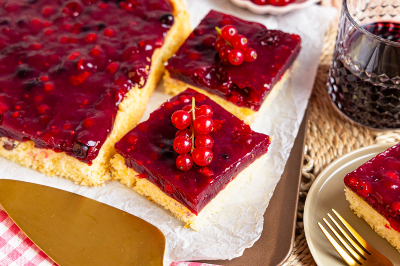 Rote-Grütze-Kuchen vom Blech