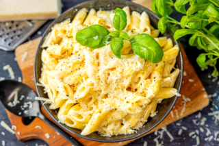 Schnelle Sahnesoße für Pasta topdown