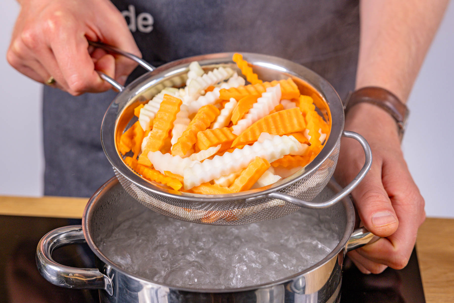 Gemüsesticks für Babys dünsten: das perfekte Fingerfood