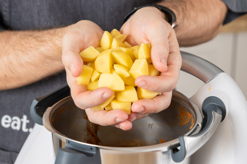 Kartoffeln in den Thermomix® geben