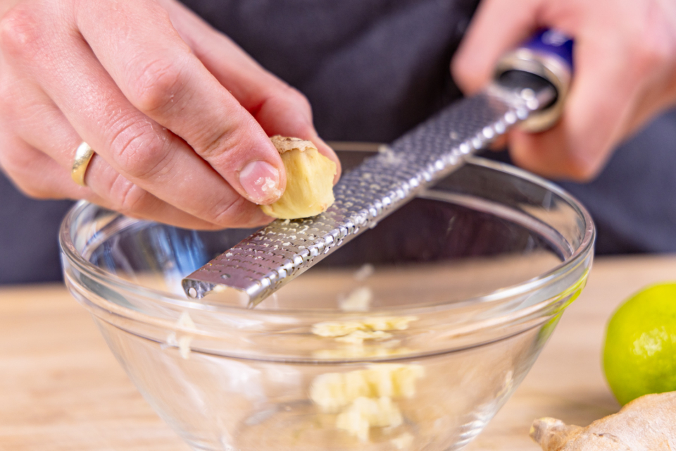 Hähnchen in Soja-Honig-Marinade