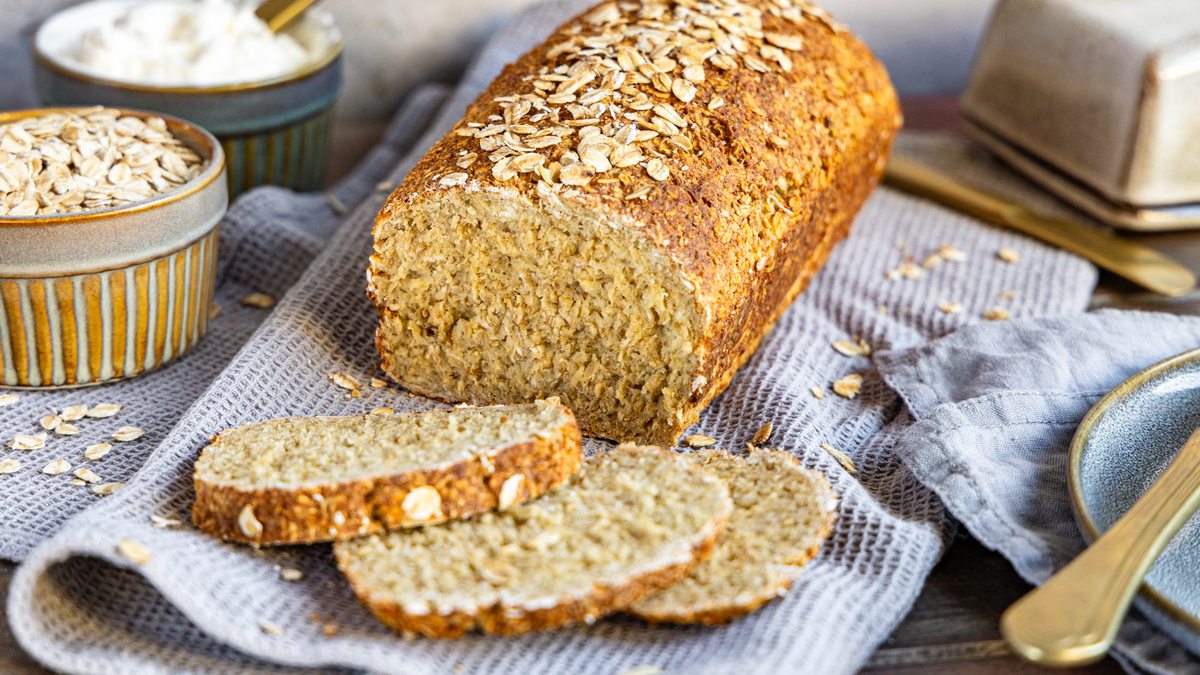 Haferflockenbrot mit Quark