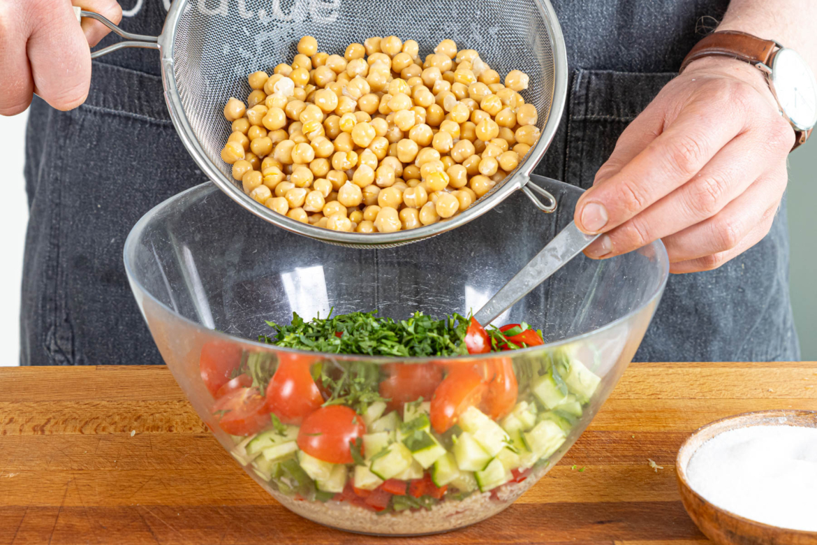 Kichererbsen-Couscous-Salat: einfach &amp; schnell zubereitet