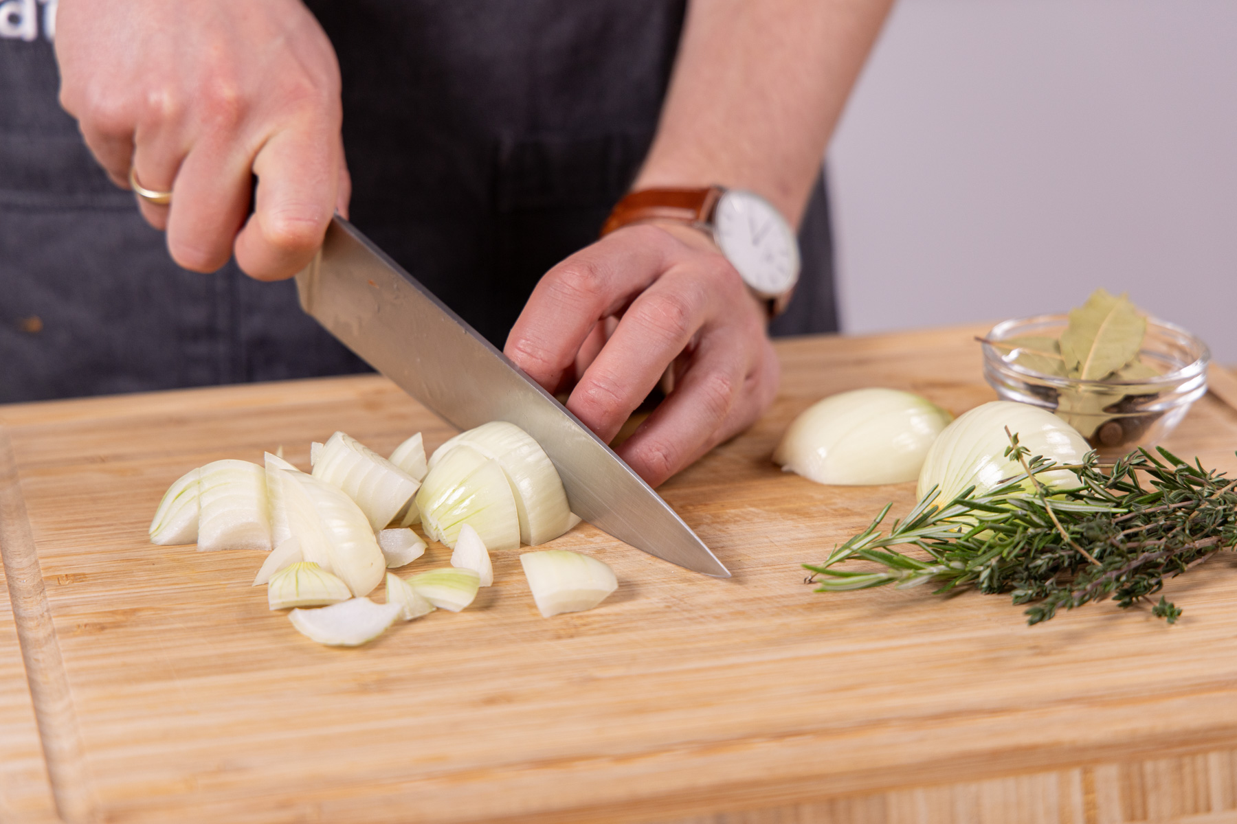 Knochenbrühe nach Omas bestem Rezept