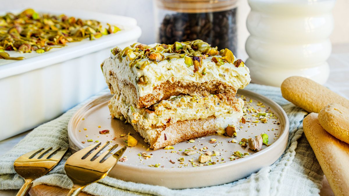 Pistazien Tiramisu: Dessert mit leckerer Pistazien-Creme