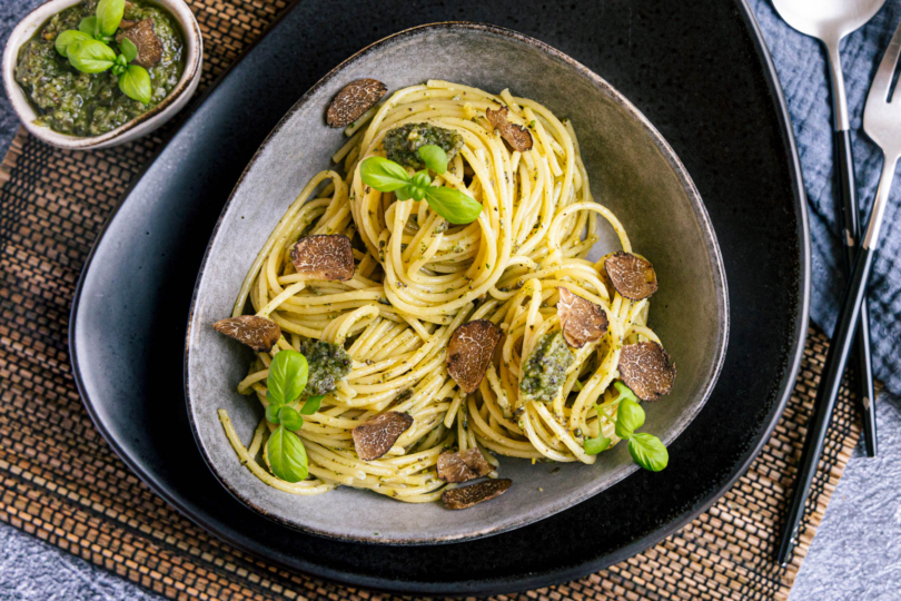 Spaghetti mit Trüffel-Pesto