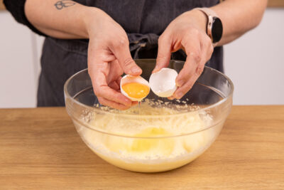 Eier dazugeben